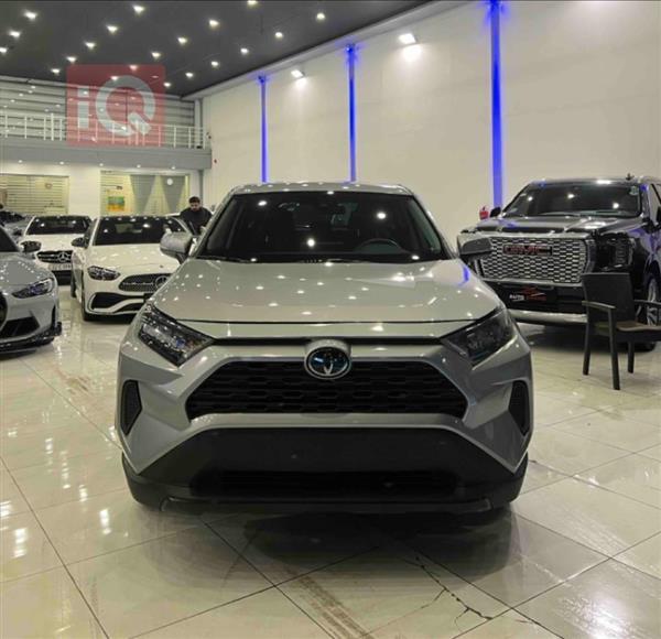 Toyota for sale in Iraq